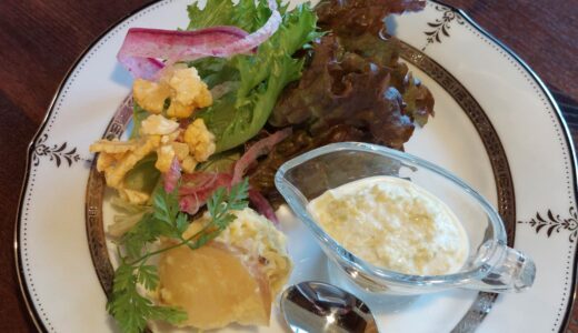 林檎とさつま芋のサラダ / 納屋カフェ椿